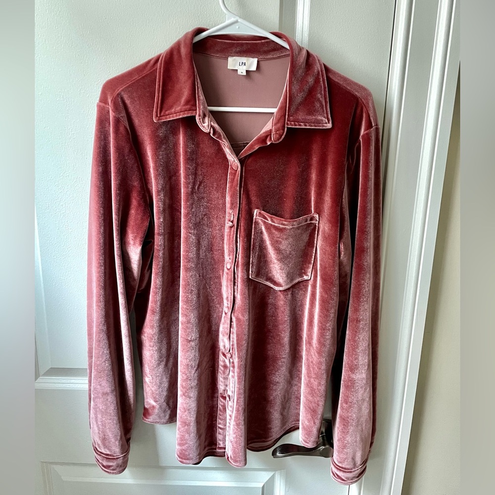 LPA dusty rose velvet shirt